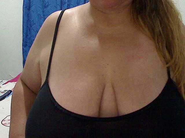 Broadcast screenshots luciana-pulsy
