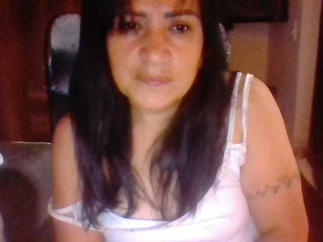Broadcast screenshots Luciana_
