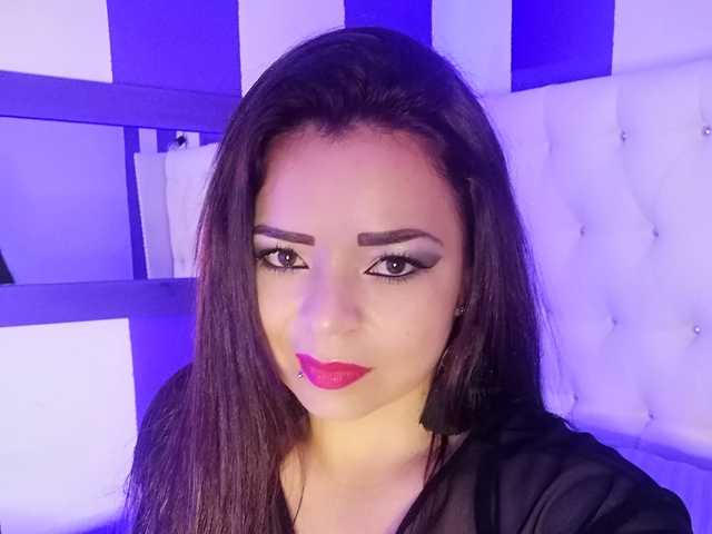 Photo of the profile lucy-hot1
