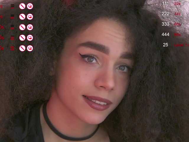 Broadcast screenshots Lucy-Lou