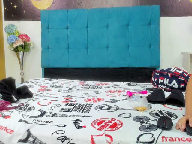 Broadcast screenshots LucyAndFer
