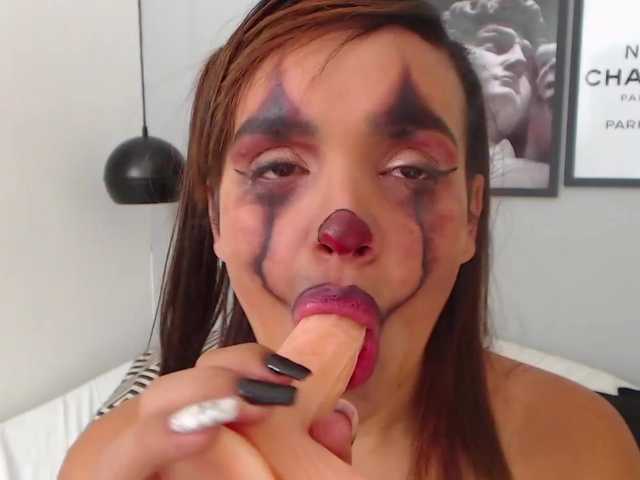 Broadcast screenshots LucyAniston