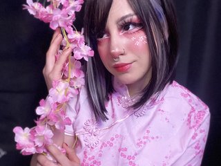 Erotic video chat Lucybluish