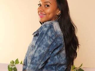 Erotic video chat Lucyche