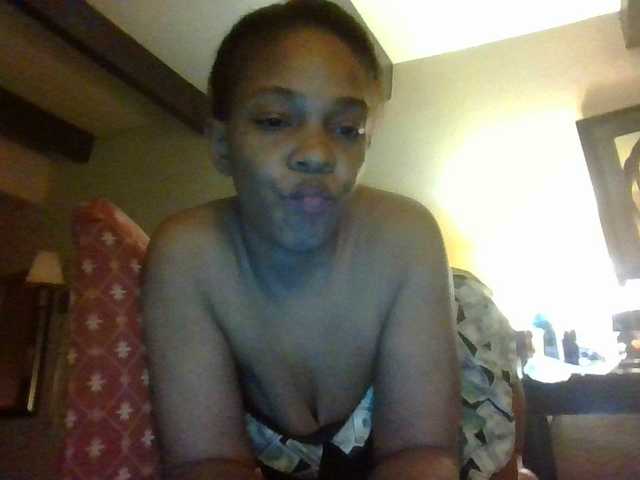 Broadcast screenshots Luicy