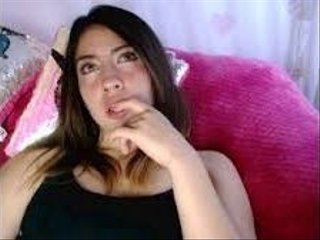 Erotic video chat luna-cute