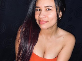 Erotic video chat lunapetite18