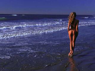 Erotic video chat lunapetitee