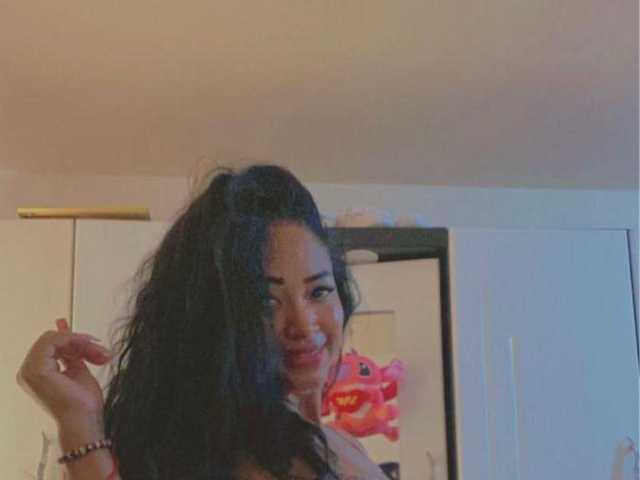 Photo of the profile Luxuryebony69