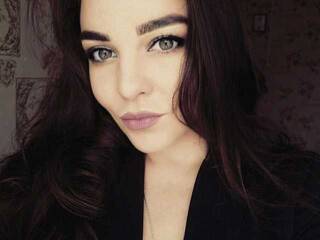 Erotic video chat LyolyaL