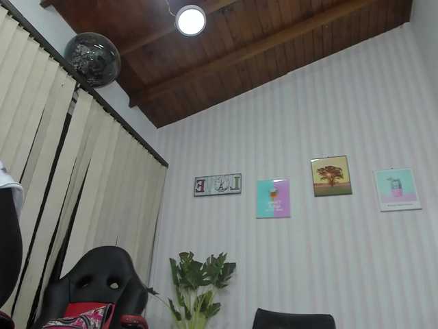 Broadcast screenshots Mackenzie-
