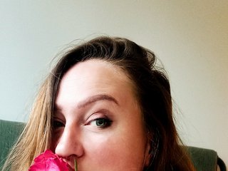Erotic video chat Madam-XL