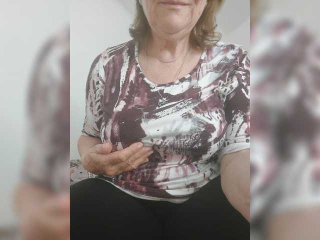Photos MadamSG Hello! My name is Nadezhda, I am 58 years old. I am very glad to see you visiting me! Give me your love. Vibration from 2 tokens