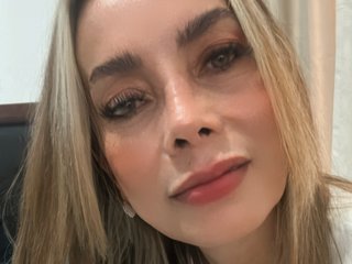 Erotic video chat Madelynbroke