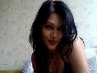 Erotic video chat madina85