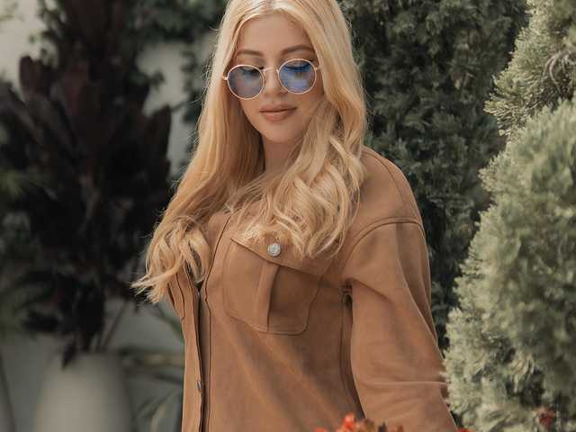 Photo of the profile MadisonKane