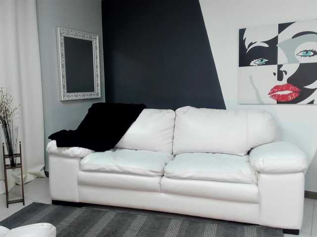 Broadcast screenshots MadisonKane