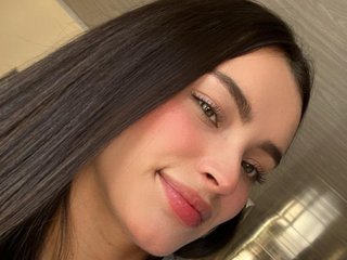 Erotic video chat MadissonSutter