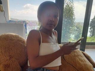 Erotic video chat MaggieMie