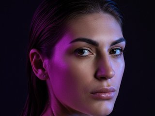 Erotic video chat MaggieTurner