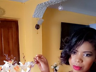 Erotic video chat Maha19x