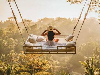 Erotic video chat Maia-rainbow