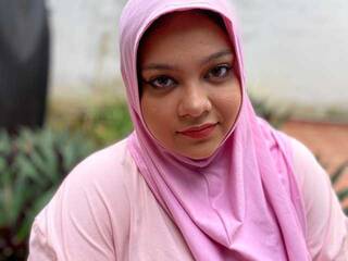 Erotic video chat Maissanabila