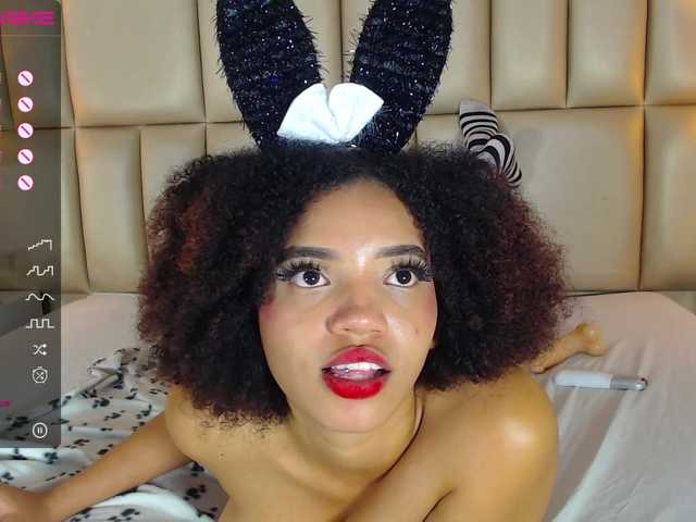 Broadcast screenshots MalaikaBrown