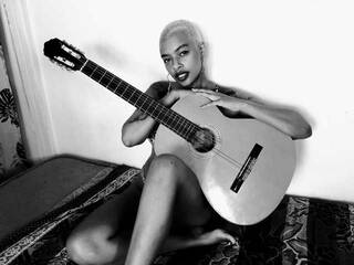 Erotic video chat MalaikaLorhan