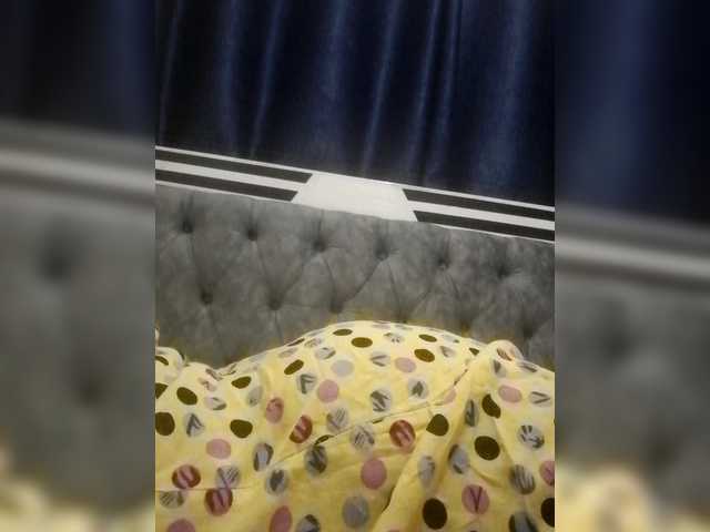 Broadcast screenshots Malika16