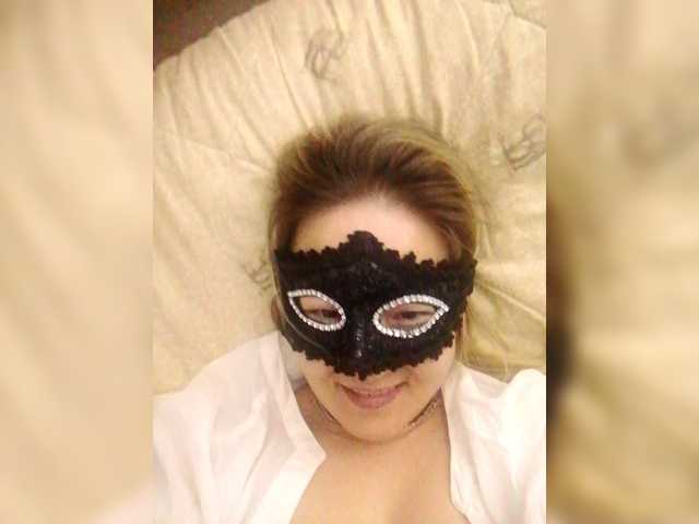 Broadcast screenshots Malika40