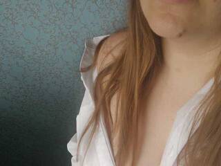 Erotic video chat Maline-1