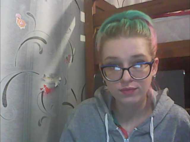 Broadcast screenshots malvinella