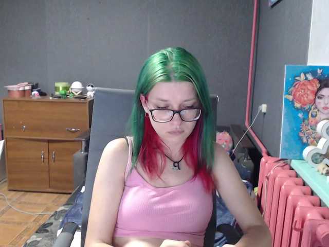 Broadcast screenshots malvinella