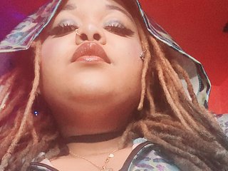 Erotic video chat MamaWitch