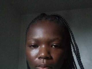 Erotic video chat Mamsy-1