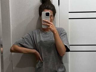 Erotic video chat Margo691