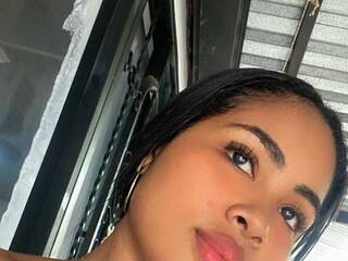 Erotic video chat MargotNeal