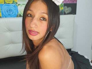 Erotic video chat Mariana-Sky