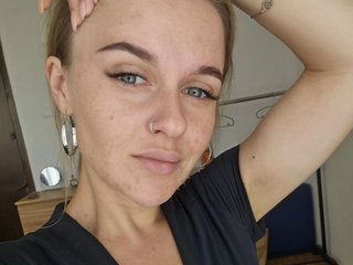 Erotic video chat MaribelRiver