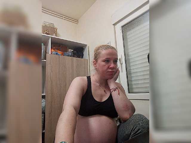 Broadcast screenshots lorenarubia