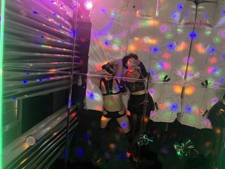 Erotic video chat ShowTwins