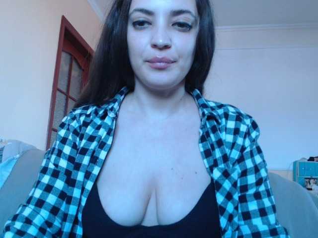 Broadcast screenshots Nikol53565