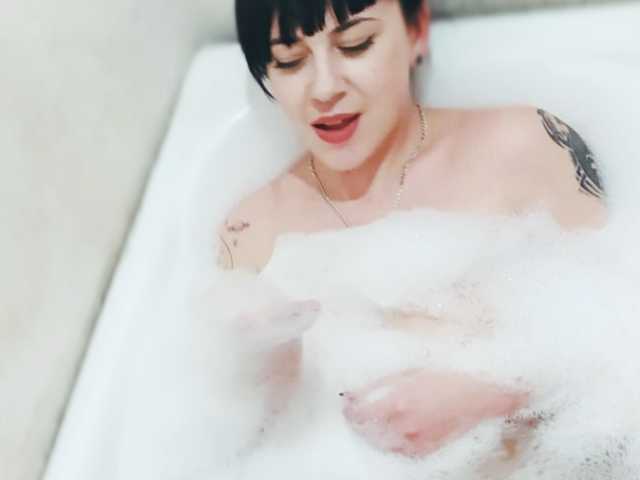 Photo of the profile YourSugar9999