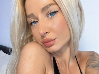 Erotic video chat Marluu