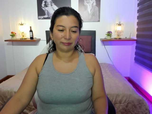 Photos Maryc01 we #new guys!!! come on let's go #cum thogether!!! GOAL CUM! #latina #couple