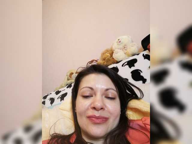 Broadcast screenshots MaryLessy