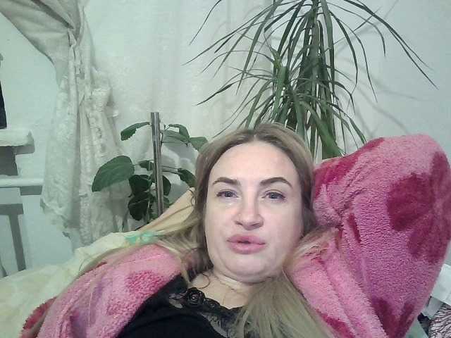 Photos Masha59 .A full woman, exuding soft lunar energy, especially strongly attracts male, active solar energy. (about an independent, independent woman who can do as she wants, at her own discretion) ...