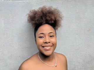 Erotic video chat Mathildahh