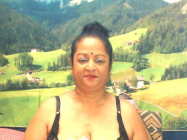Photos matureindian boobs 15 tk,ass 25 tokens,fully nude in pvt n spy,tip 15tk to use toy,guys all nude in spy or pvt,spreading ass n pussy also in spy or pvt